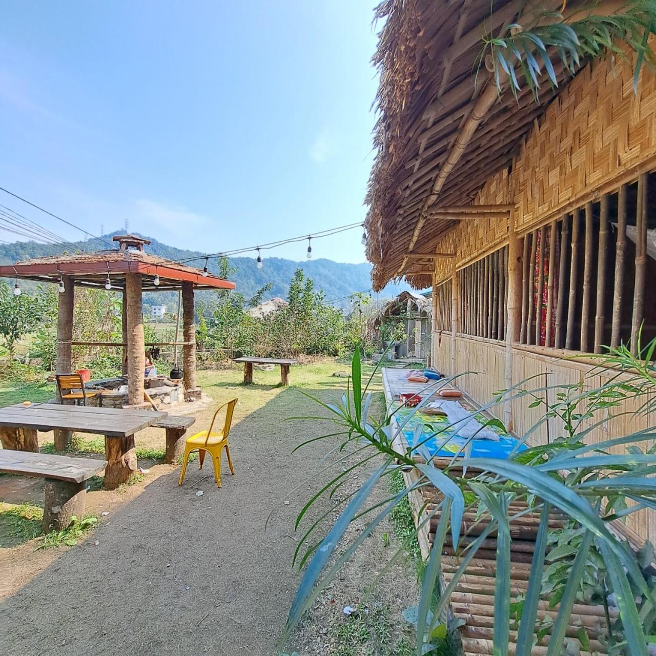 Homestay Field - Bungalow, Ha Giang Loop Tour, Motorbikes Rental Екстериор снимка