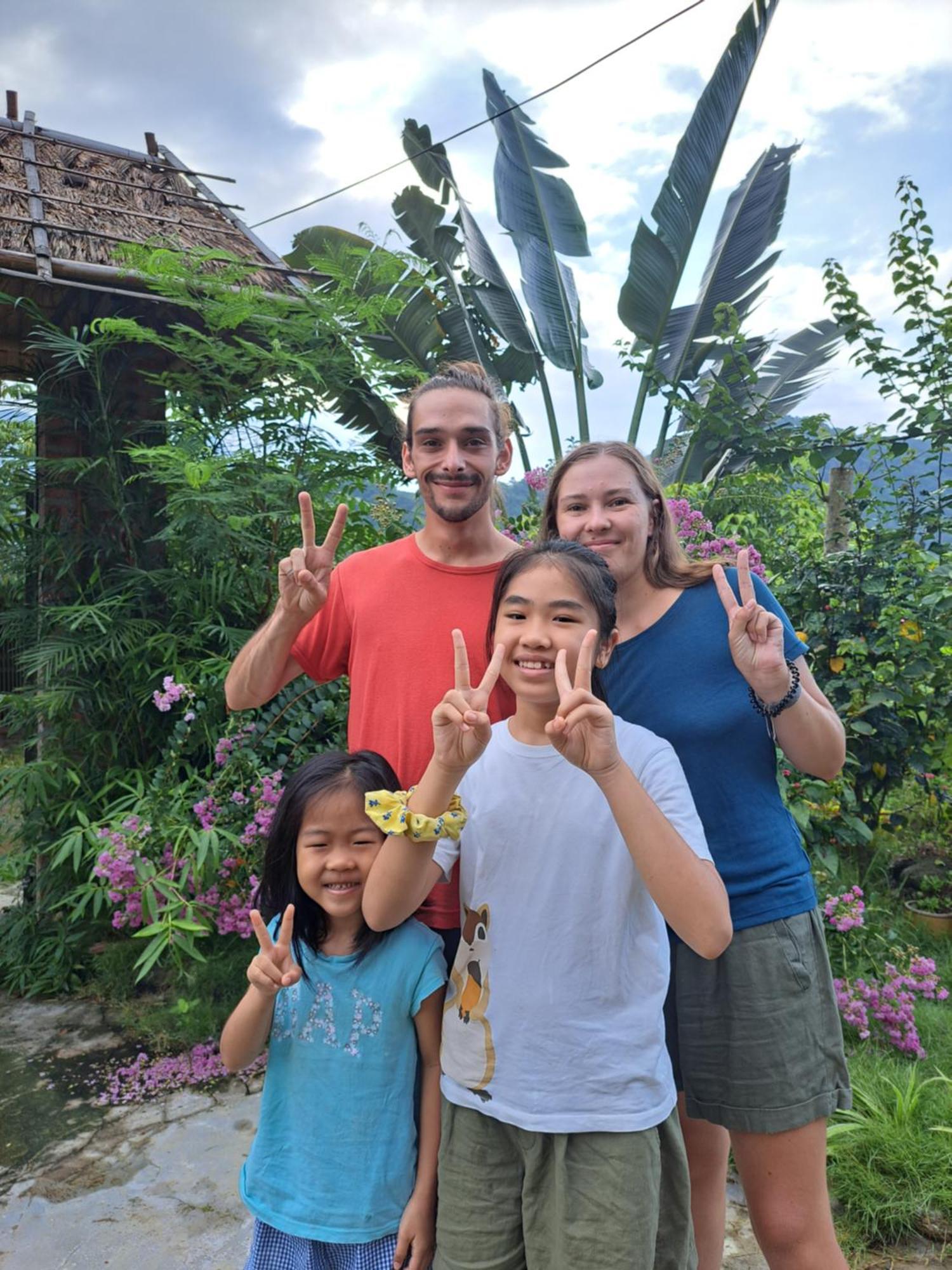 Homestay Field - Bungalow, Ha Giang Loop Tour, Motorbikes Rental Екстериор снимка