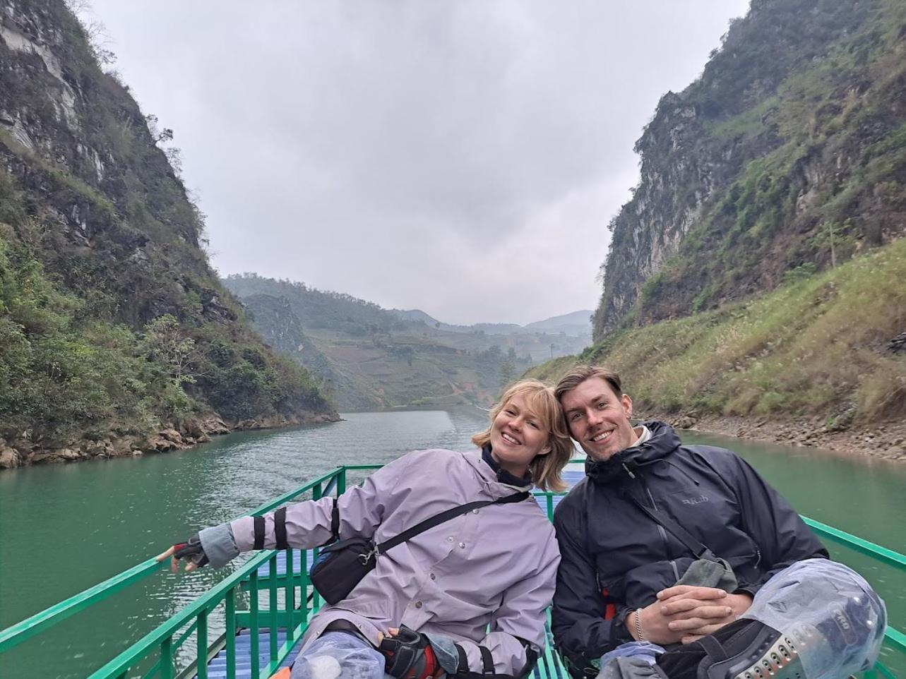 Homestay Field - Bungalow, Ha Giang Loop Tour, Motorbikes Rental Екстериор снимка